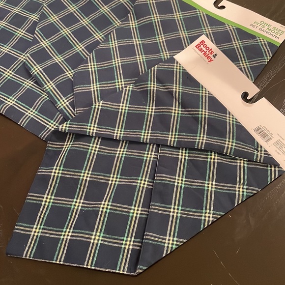 Boots & Barkley Navy Plaid Bandanas - Picture 2 of 3